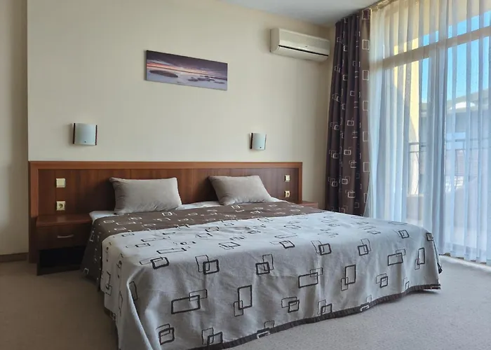 Grenada * Slantschew brjag